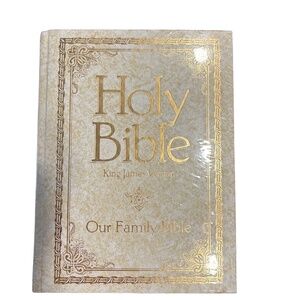 New Regency Classic Family Bible 702WM KJV White and Gold Heirloom Ed. Sealed